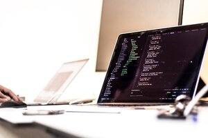Emmet - HTML mágia v jednom riadku 