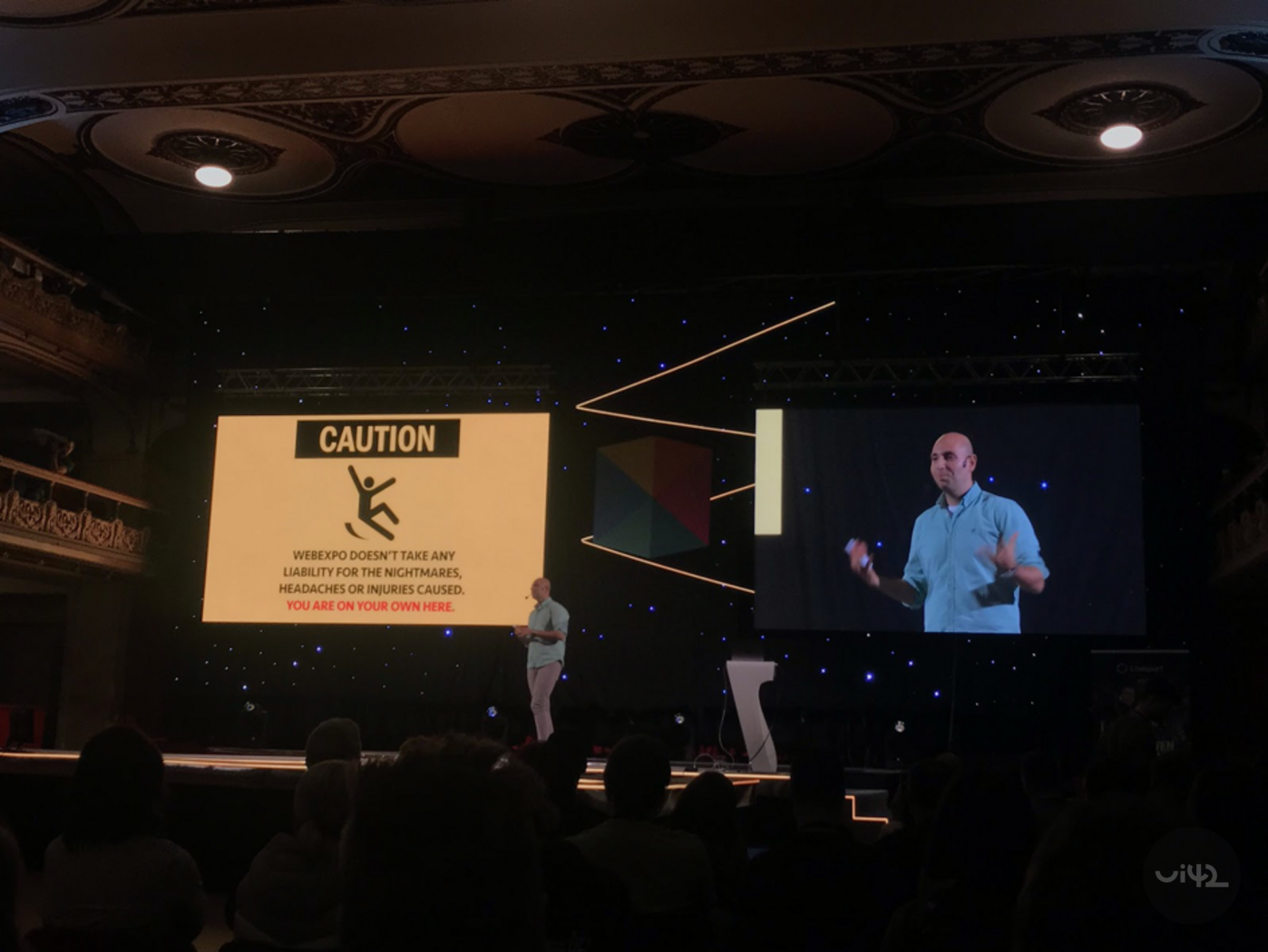 Prednáška na WebExpo 2019 s varovnou správou na obrazovke