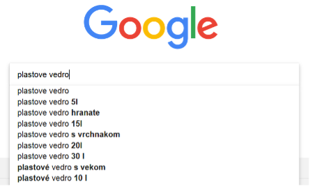 Google vyhľadávanie pre 'plastové vedro' s automatickými návrhmi